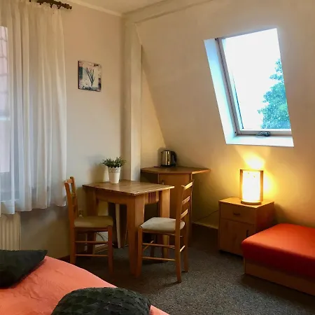 Jola Goscinne Adults Only *