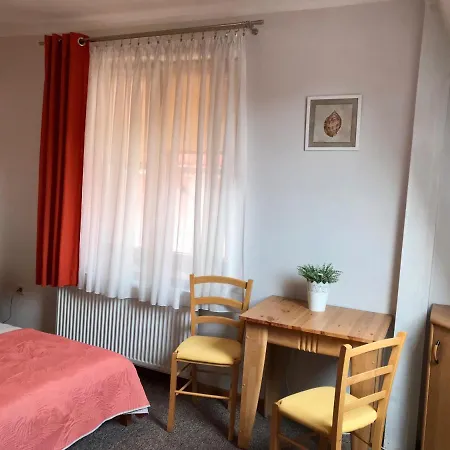 Jola Goscinne Adults Only Apartman